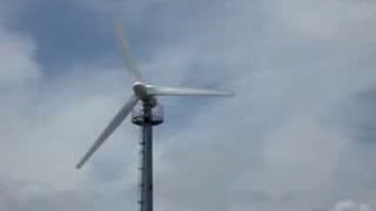 5kW風(fēng)力發(fā)電機(jī)組 家庭與小型應(yīng)用場景下的綠色能源先鋒